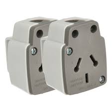 ficha 10amp HEMBRA lateral con manija alto consumo 3p mig