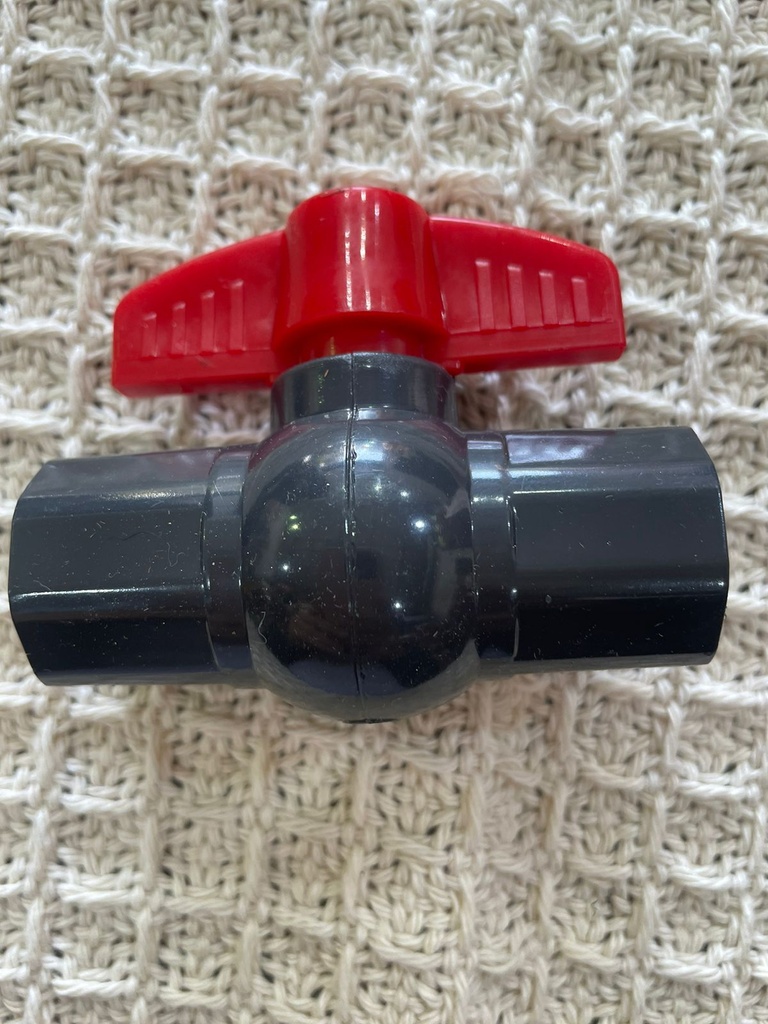 llave 1/2' de paso esferica importada N