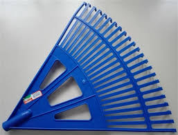 rastrillo barre hojas plastico gigante (sin cabo) hernanplast N